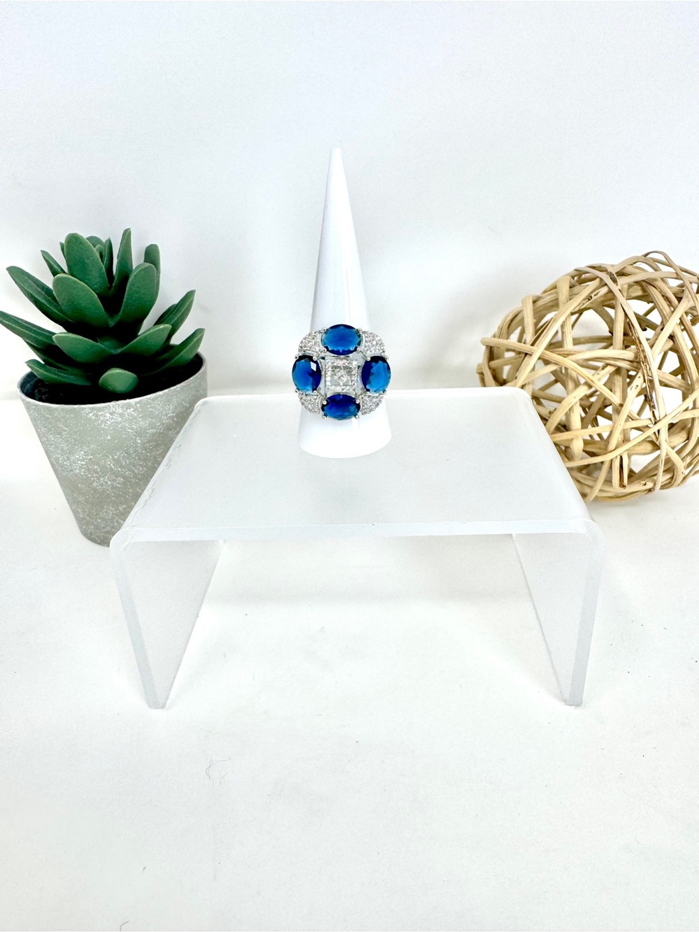 NWT Artisan Blue Gemstone Statement Ring